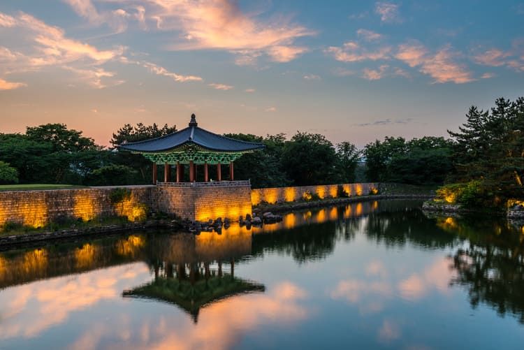 釜山庆州赏枫｜保证三晚四星住宿.赏枫红银杏.山海双缆车.古宅韩服.红流洞溪谷(一站彩妆)五日